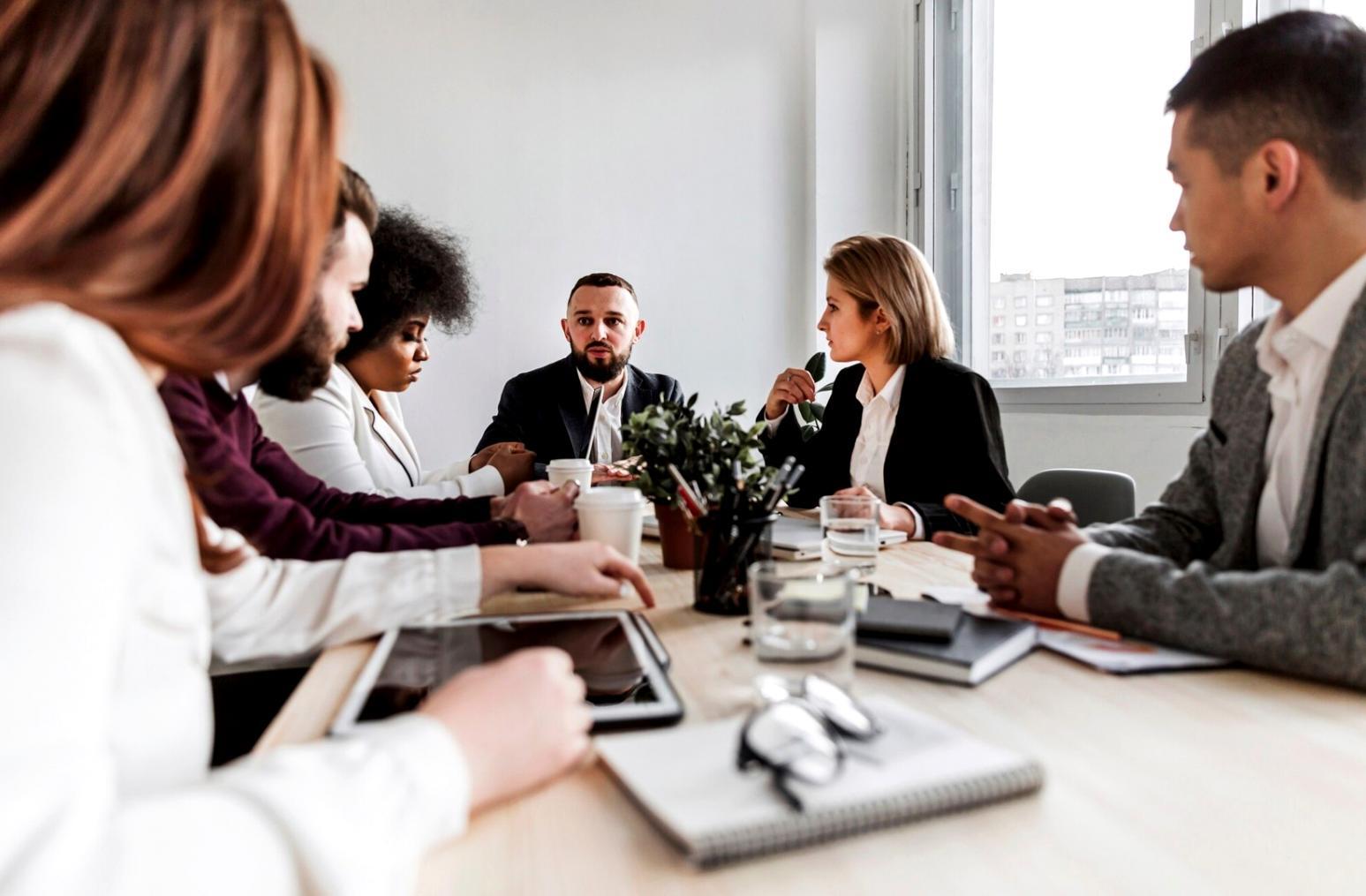 Finanzanalyse und Datenerfassung für Online-Unternehmen